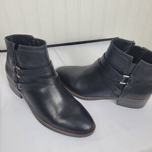 Beartrap Black Booties, Women's size 7.5 M